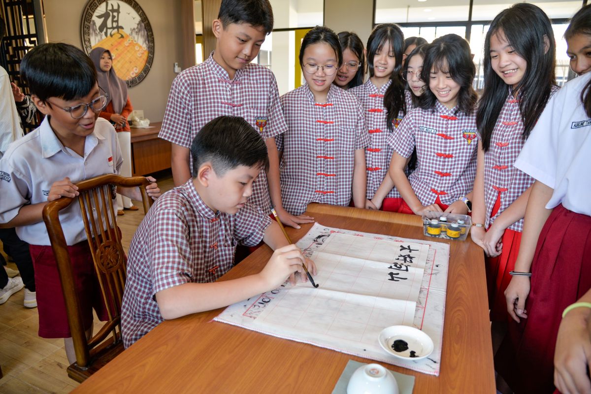 Mau Lancar Belajar Bahasa Mandarin? Simak 3 Panduan Lengkapnya di Sini!